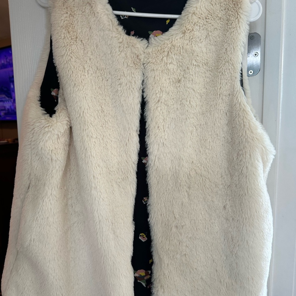 Cream Faux Fur Vest